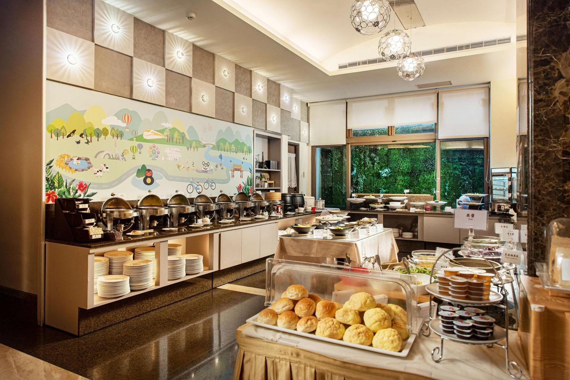 Lishiuan Hotel Хуалянь Екстер'єр фото
